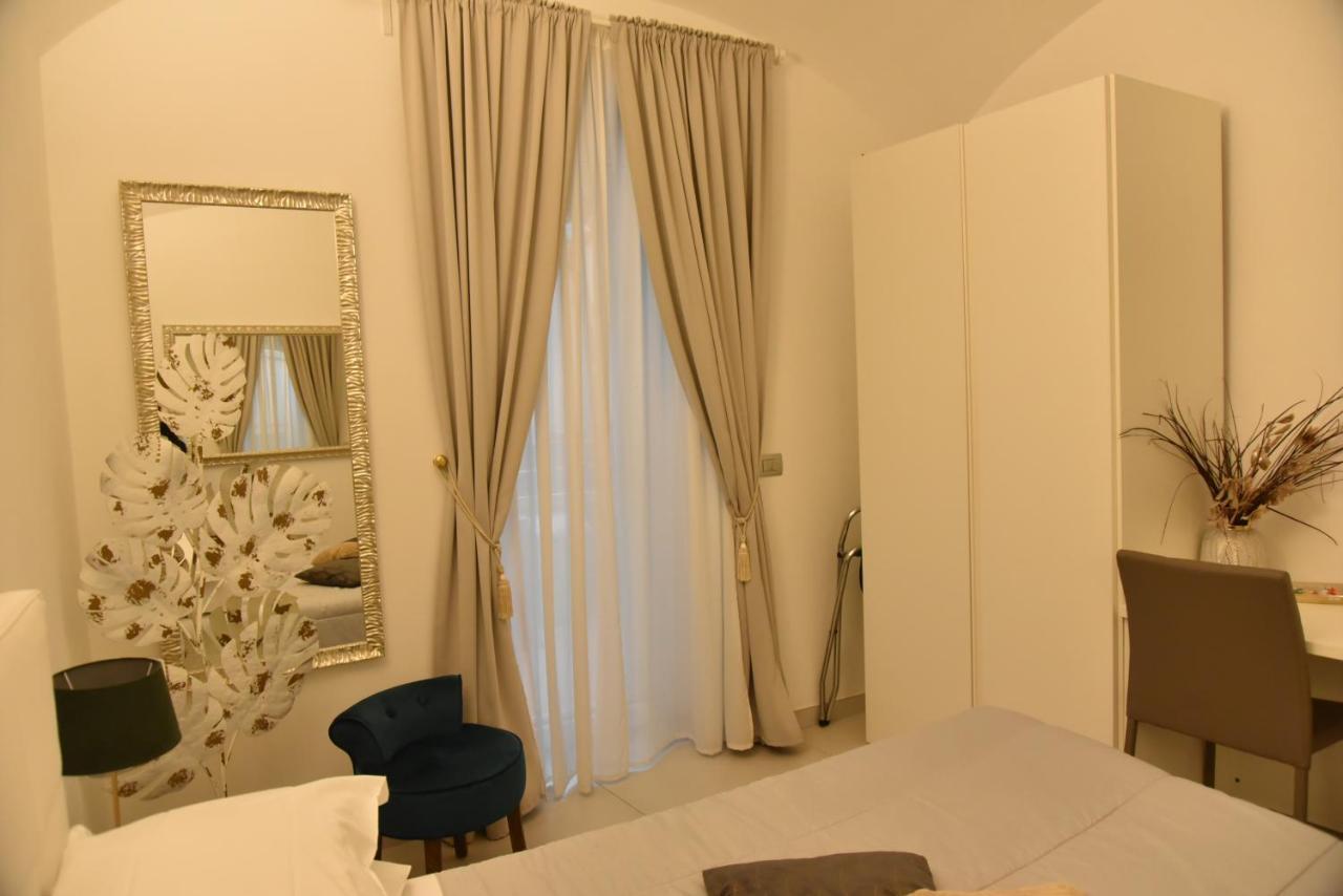 Conte Max Rooms Termoli Exterior photo