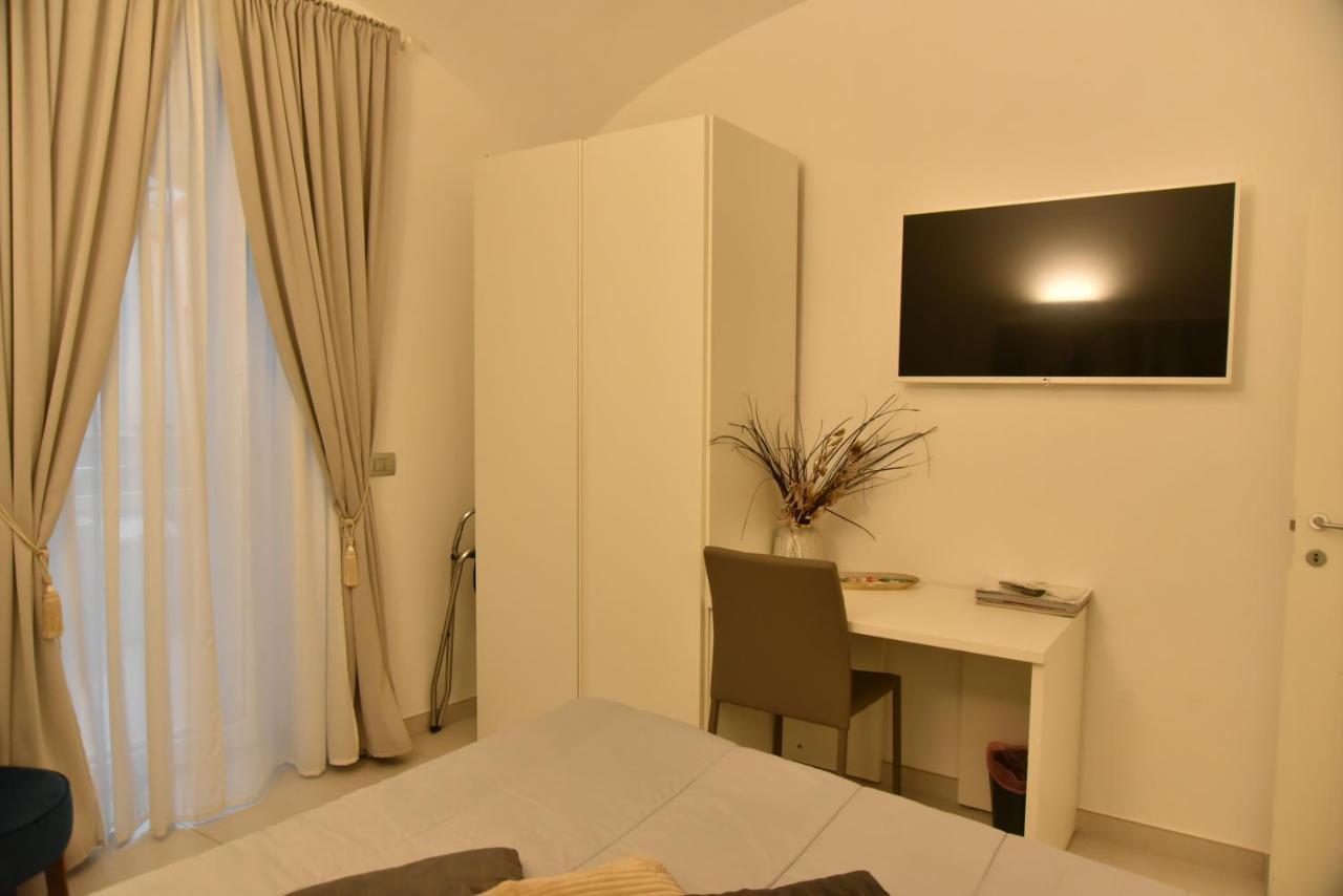 Conte Max Rooms Termoli Exterior photo